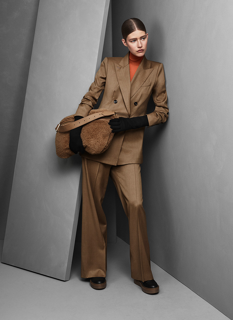 A Max Mara A Max Mara