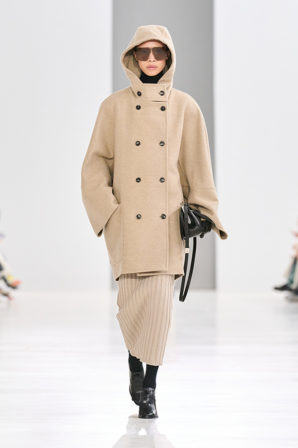 Fashion Show Herbst/Winter 2024 | Max Mara